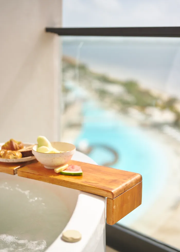 breakfast across the tub